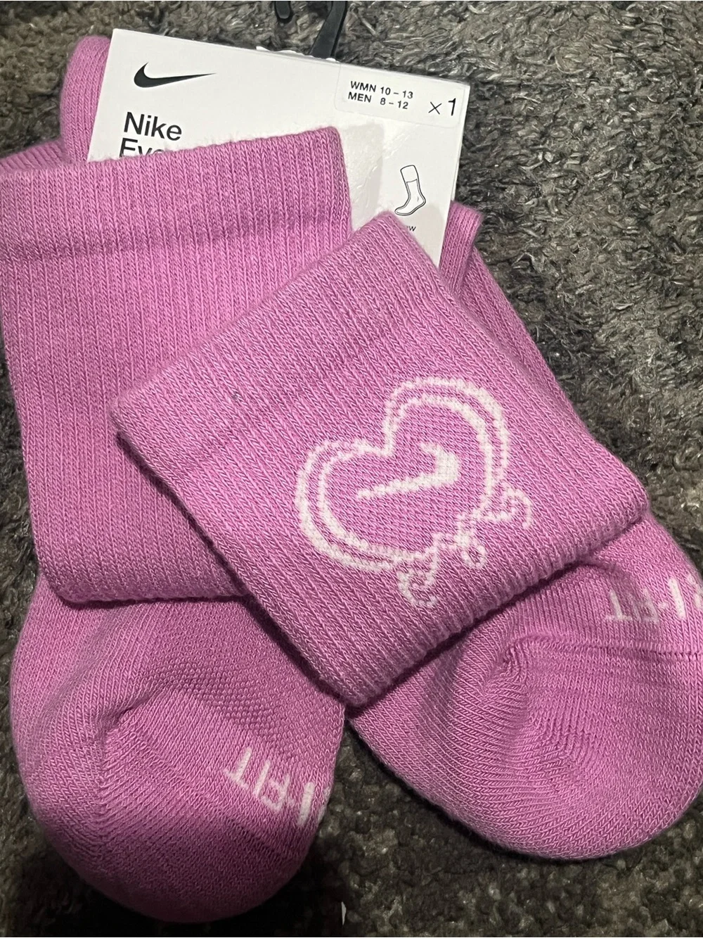 Nike Everyday Plus Cushioned Crew Socks the light magenta/sail Valentine's Day